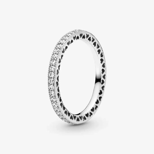 Silver Ring with Hearts and Zirconias