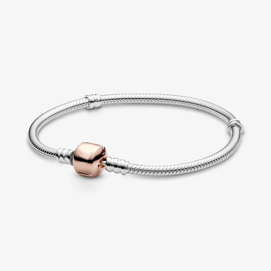 Bracelet with Square Clasp in Rose Gold