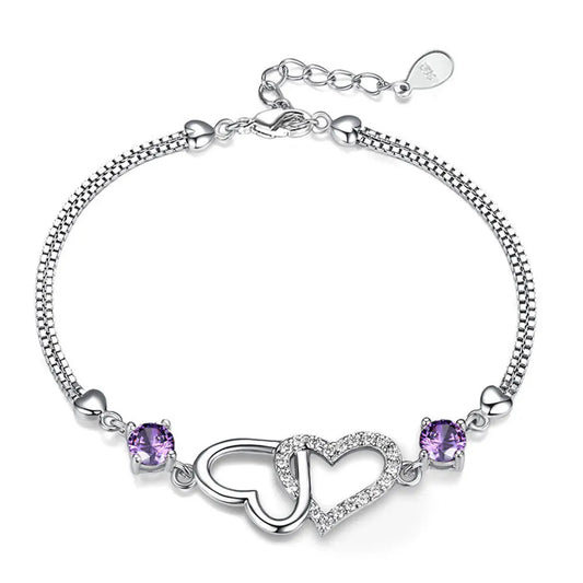 Pulsera con Corazones y Detalles Brillantes en Plata