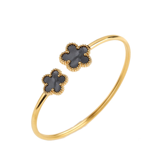 Pulsera Delgada con Flores de Esmalte Negro en Oro